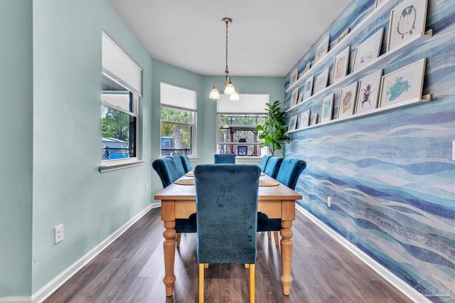 1760 Saroco Rd, Gulf Breeze, FL 32563