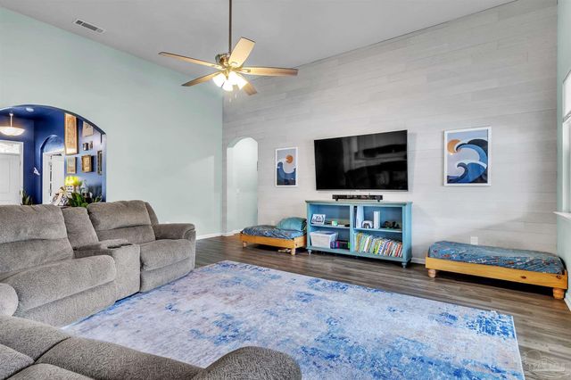 1760 Saroco Rd, Gulf Breeze, FL 32563