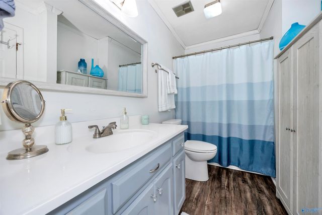 2446 Clovis Road SW, Huntsville, AL 35803