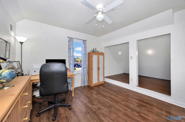 2446 Clovis Road SW, Huntsville, AL 35803