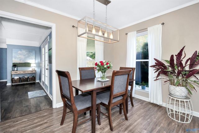 2446 Clovis Road SW, Huntsville, AL 35803