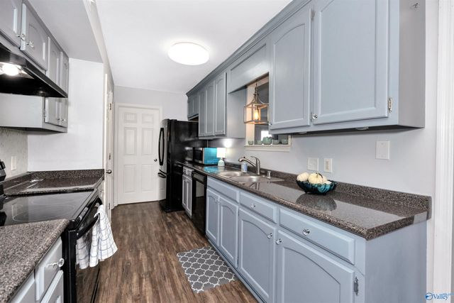 2446 Clovis Road SW, Huntsville, AL 35803