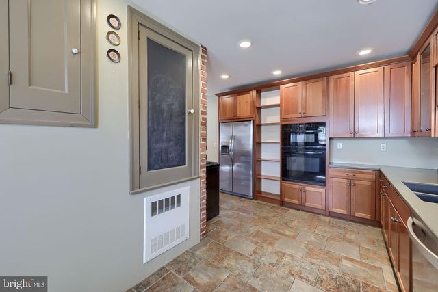 287 DUKE ST, Ephrata, PA 17522