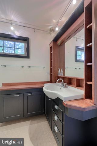 287 DUKE ST, Ephrata, PA 17522