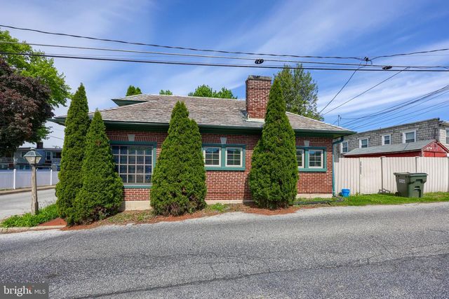 287 DUKE ST, Ephrata, PA 17522