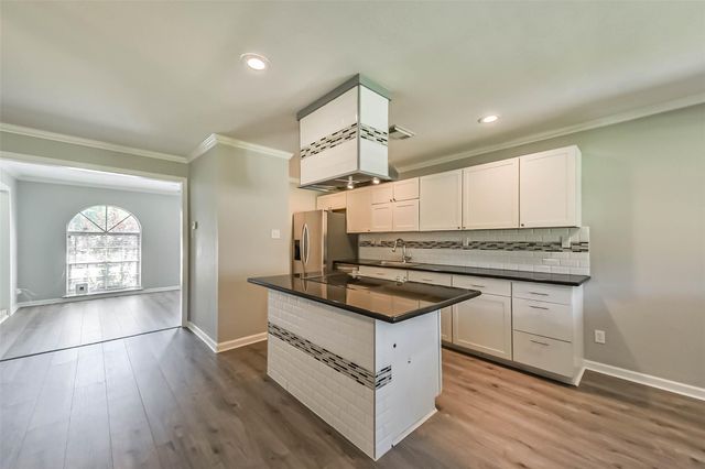 10822 Sagegulf Lane, Houston, TX 77089