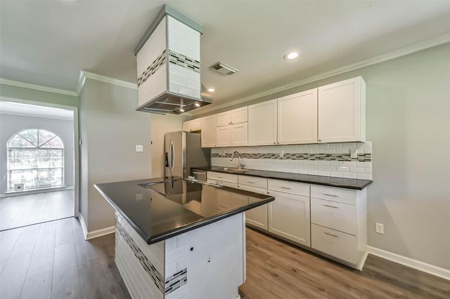 10822 Sagegulf Lane, Houston, TX 77089