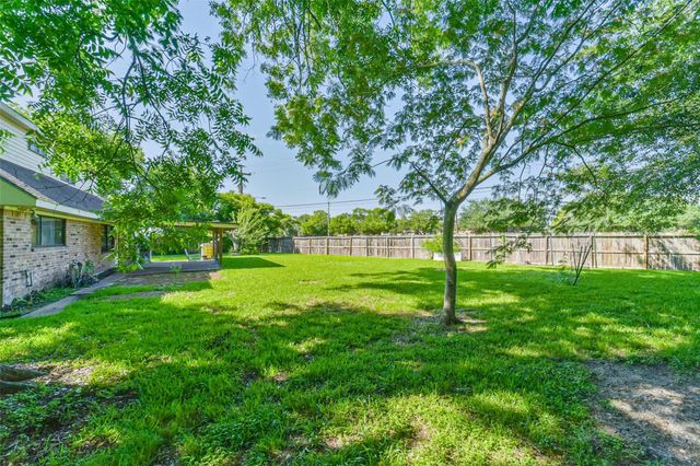 10822 Sagegulf Lane, Houston, TX 77089