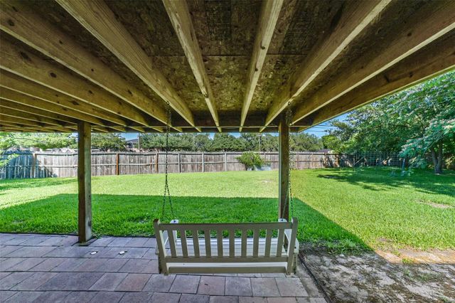 10822 Sagegulf Lane, Houston, TX 77089