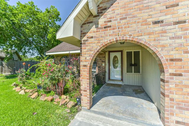 10822 Sagegulf Lane, Houston, TX 77089