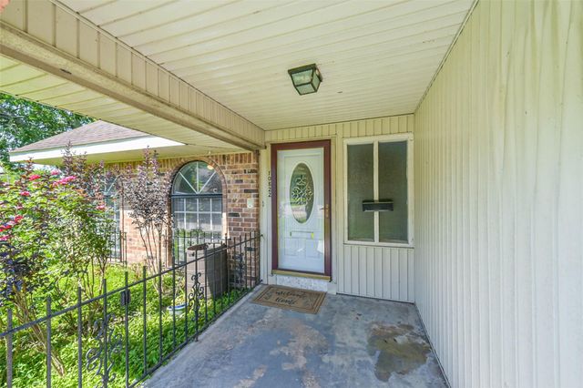 10822 Sagegulf Lane, Houston, TX 77089