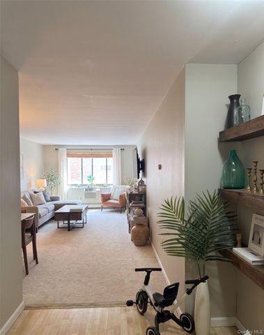 100 E Hartsdale Avenue E 5FE, Hartsdale, NY 10530