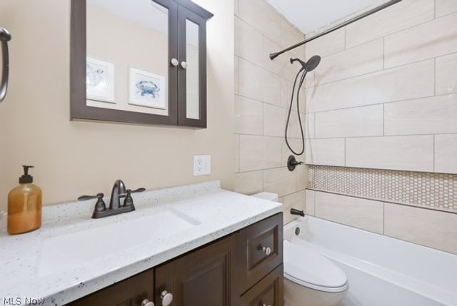 495 Mathews Road, Boardman, OH 44512