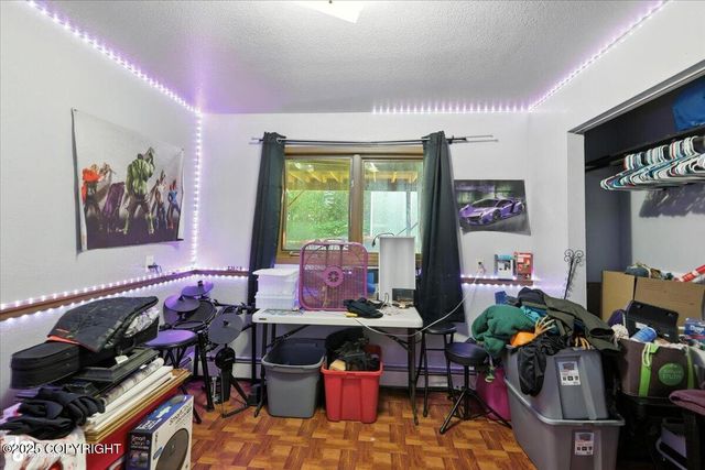 1060 E McAdoo Way, Wasilla, AK 99654