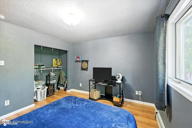 1060 E McAdoo Way, Wasilla, AK 99654