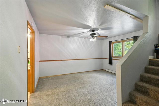 1060 E McAdoo Way, Wasilla, AK 99654