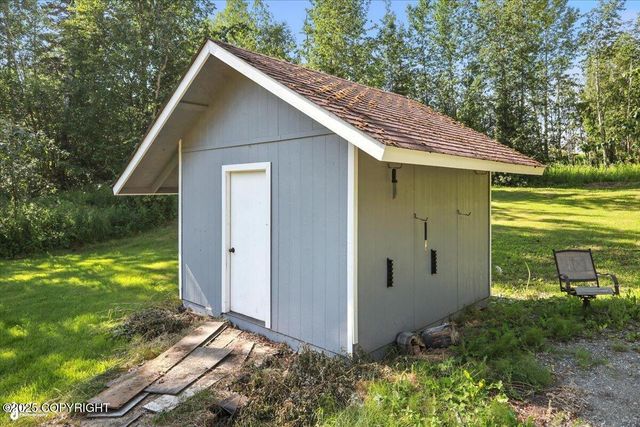1060 E McAdoo Way, Wasilla, AK 99654