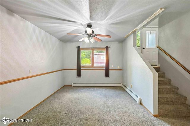 1060 E McAdoo Way, Wasilla, AK 99654