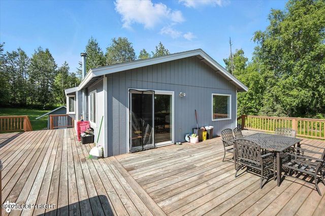 1060 E McAdoo Way, Wasilla, AK 99654