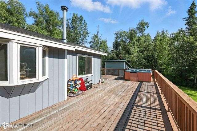 1060 E McAdoo Way, Wasilla, AK 99654