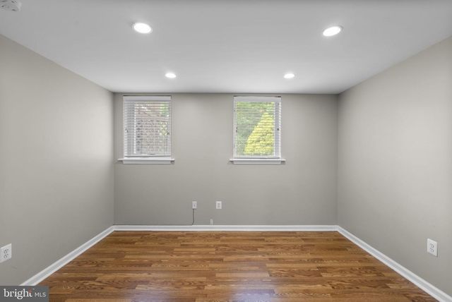 1119 HALESWORTH DR, Potomac, MD 20854