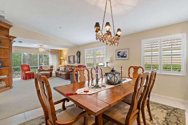 9054 SE Hawks Nest Court, Hobe Sound, FL 33455