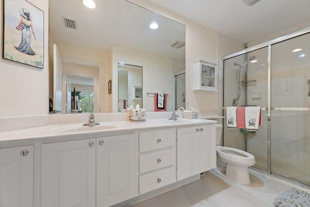 9054 SE Hawks Nest Court, Hobe Sound, FL 33455