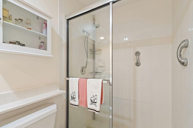 9054 SE Hawks Nest Court, Hobe Sound, FL 33455