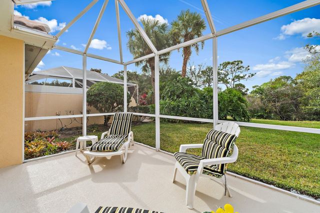 9054 SE Hawks Nest Court, Hobe Sound, FL 33455