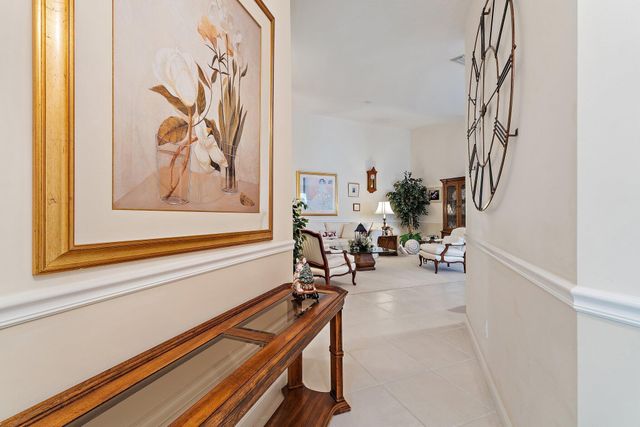 9054 SE Hawks Nest Court, Hobe Sound, FL 33455