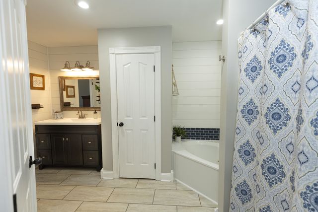 594 Harvest Lane, Harrodsburg, KY 40330