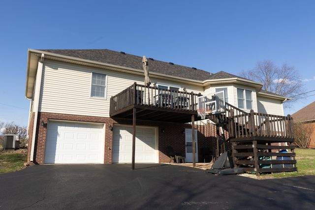 594 Harvest Lane, Harrodsburg, KY 40330