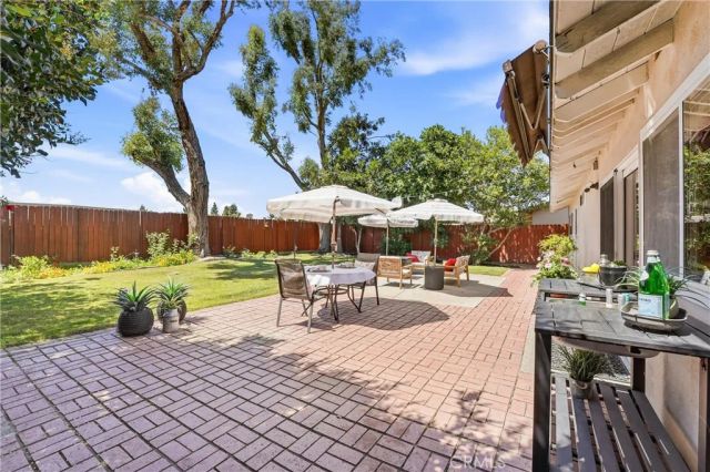 16805 Mount Eden, Fountain Valley, CA 92708