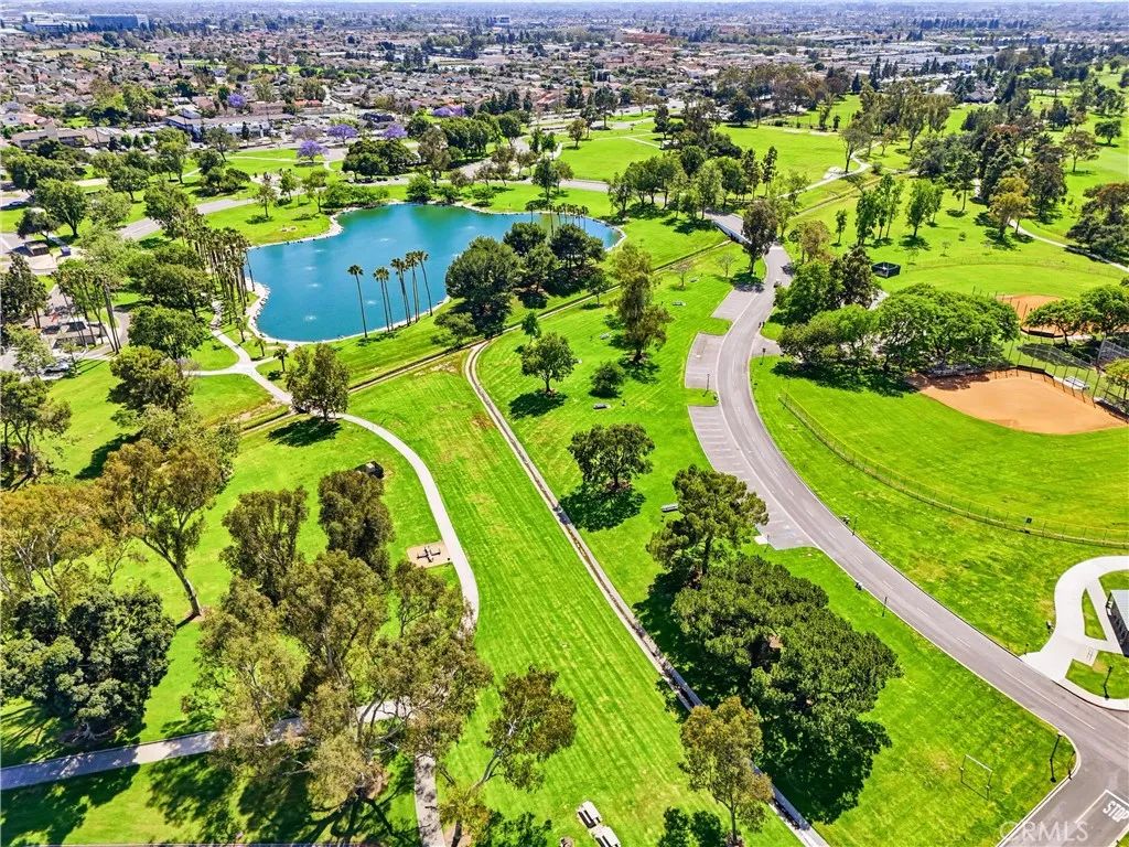 16805 Mount Eden, Fountain Valley, CA 92708