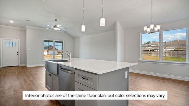 12051 Curlin Drive, Montgomery, TX 77318