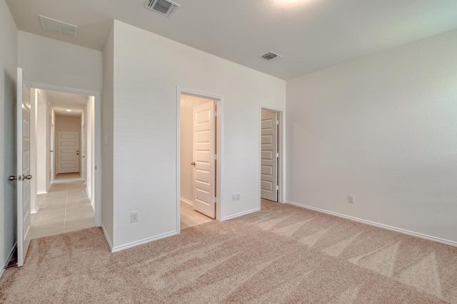 280 Feathers ST, Jarrell, TX 76537