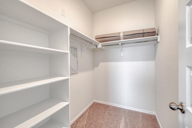 280 Feathers ST, Jarrell, TX 76537