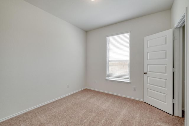 280 Feathers ST, Jarrell, TX 76537