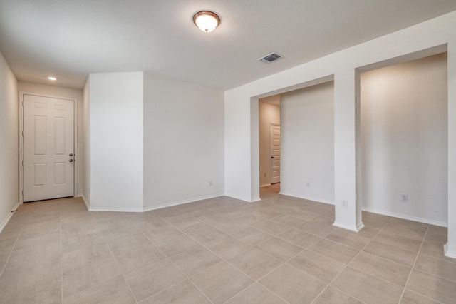 280 Feathers ST, Jarrell, TX 76537