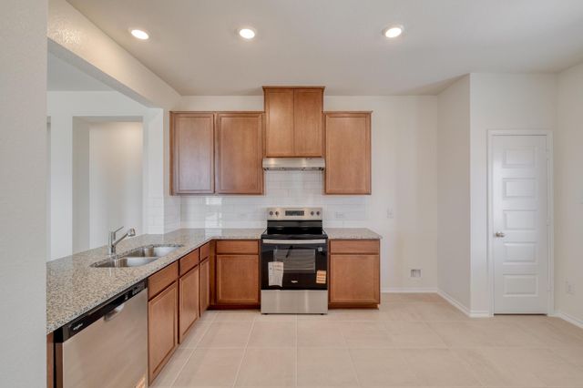 280 Feathers ST, Jarrell, TX 76537