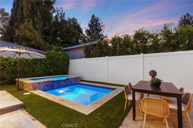 12947 La Maida Street, Sherman Oaks, CA 91423