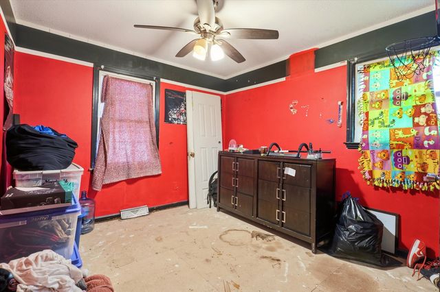 5891 N Rhett Avenue, Hanahan, SC 29410