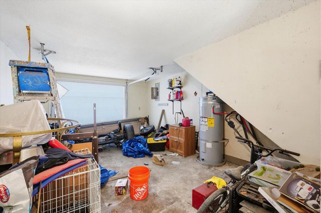 5891 N Rhett Avenue, Hanahan, SC 29410