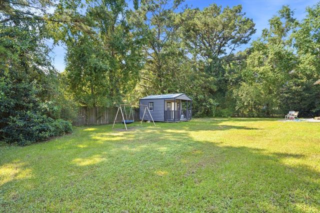 5891 N Rhett Avenue, Hanahan, SC 29410