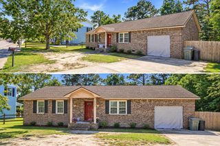 5891 N Rhett Avenue, Hanahan, SC 29410