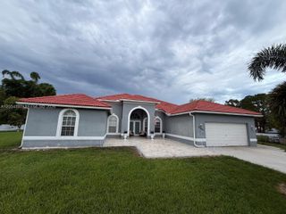 15325 N 75th Lane N, Loxahatchee, FL 33470