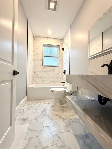 79 Bartlett Ave 79, Arlington, MA 02476