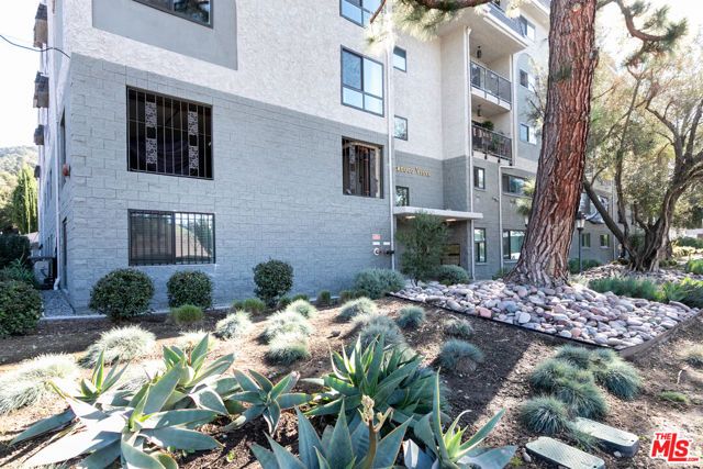 1636 N Verdugo Road, Glendale, CA 91208