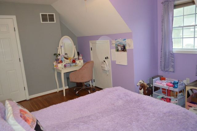 25 Oakes Cir 25, Millbury, MA 01527