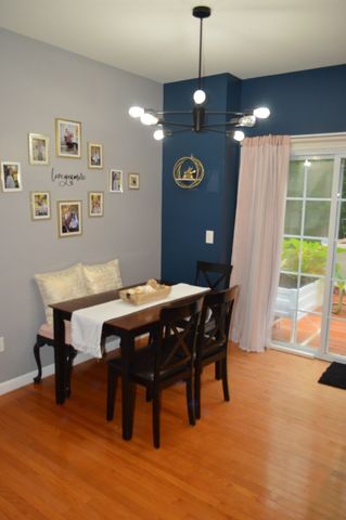 25 Oakes Cir 25, Millbury, MA 01527